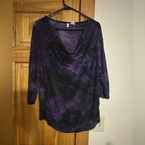 Women's Purple and Black Top